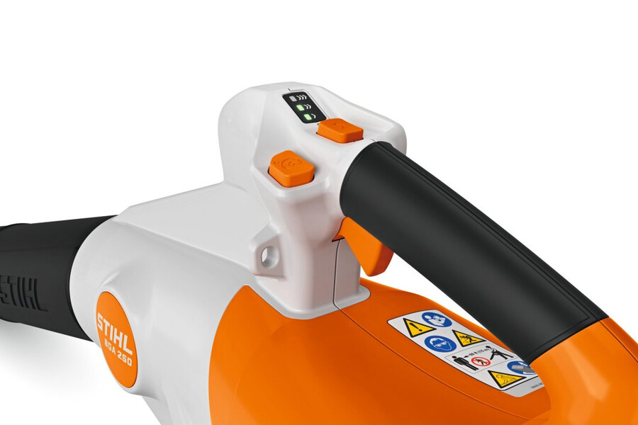 bga 250 battery powered blower