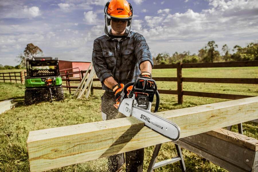 ms 250 gasoline chainsaw