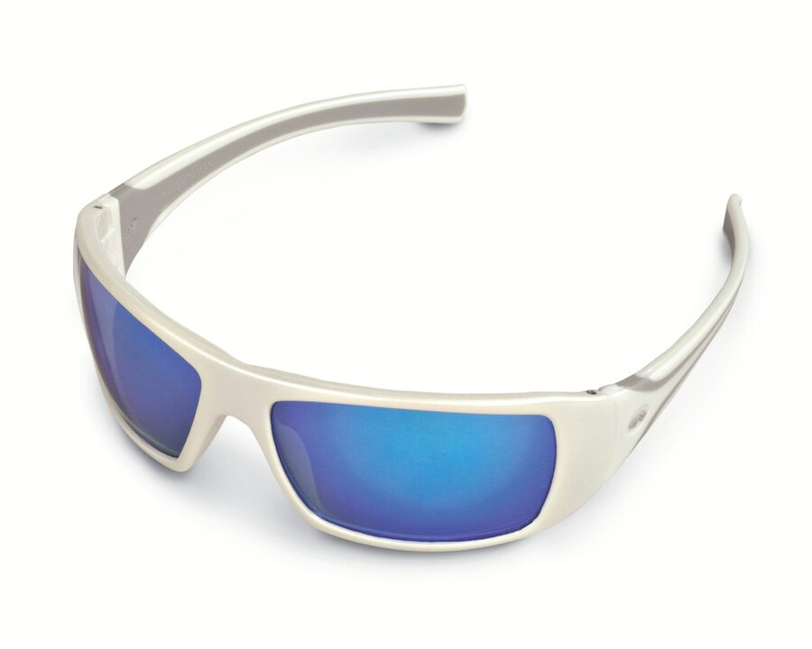 white ice glasses