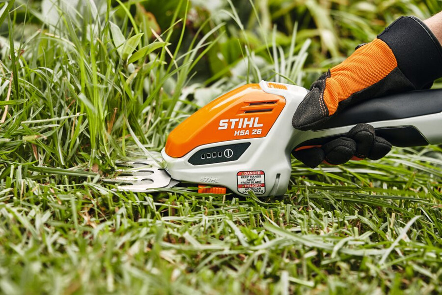 hsa 26 battery powered hedge trimmer