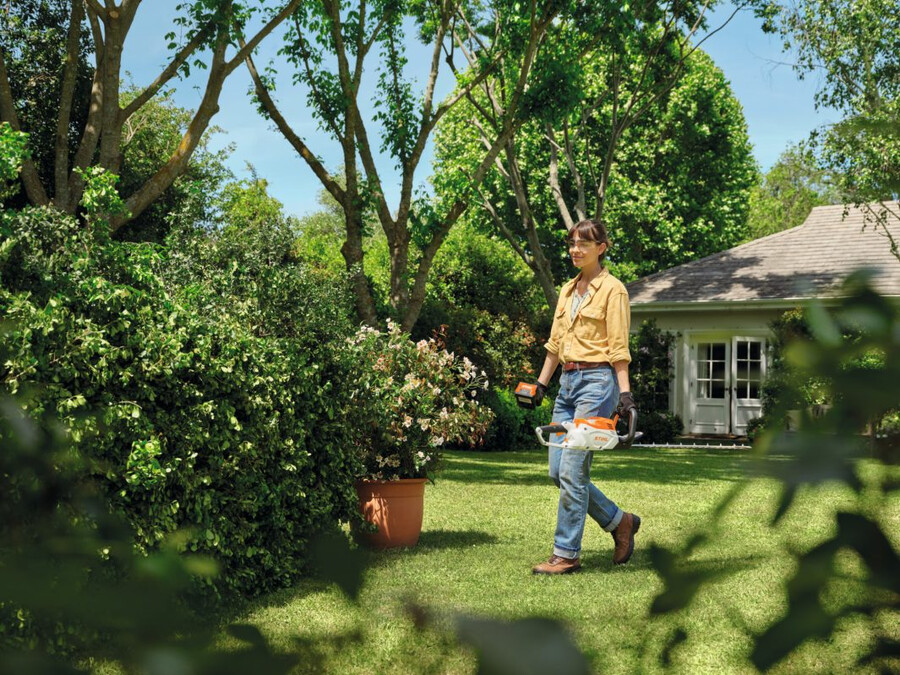 hsa 60 battery powered hedge trimmer