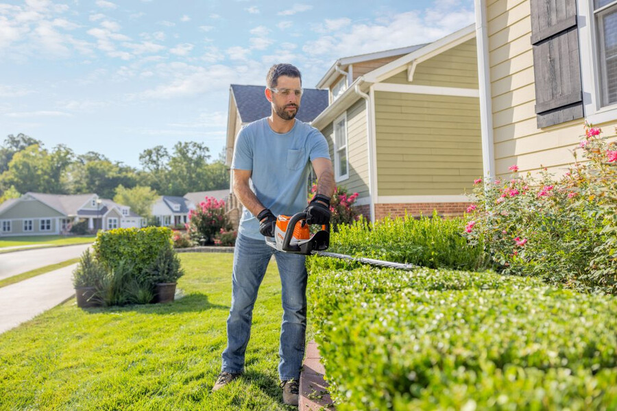 hsa 50 battery powered hedge trimmer