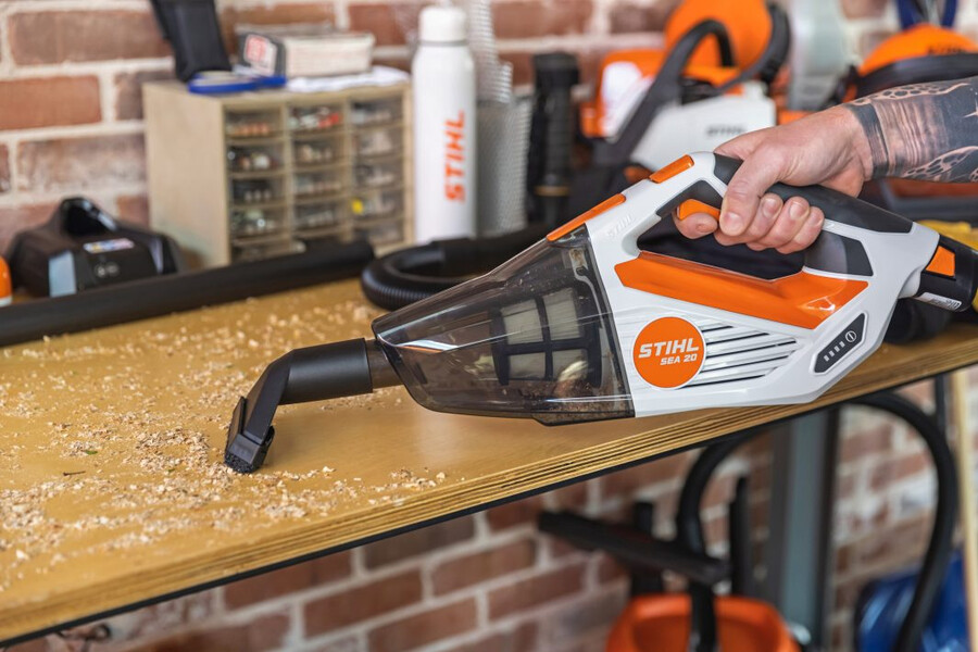 sea 20 battery powered hand vacuum